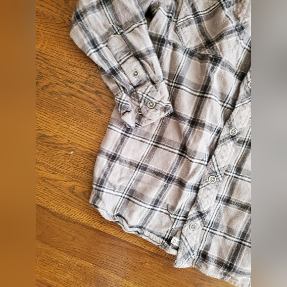 PD&C Boys 10 gray plaid button front shirt - Picture 2 of 8